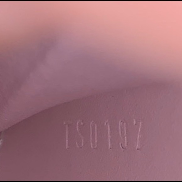 💗Louis Vuitton Rose Ballerine Zippy Wallet💗 - Picture 10 of 16